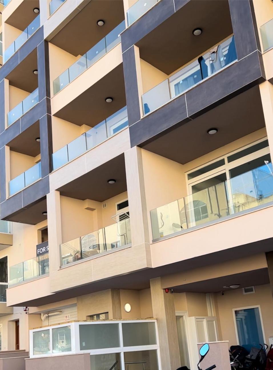 Honeycomb Designer Apartment St. Paul's Bay Exteriör bild